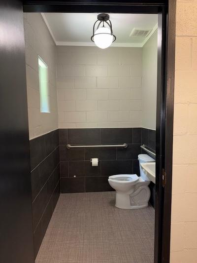 Newly Renovated Bathrooms with New Lighting & Toilets